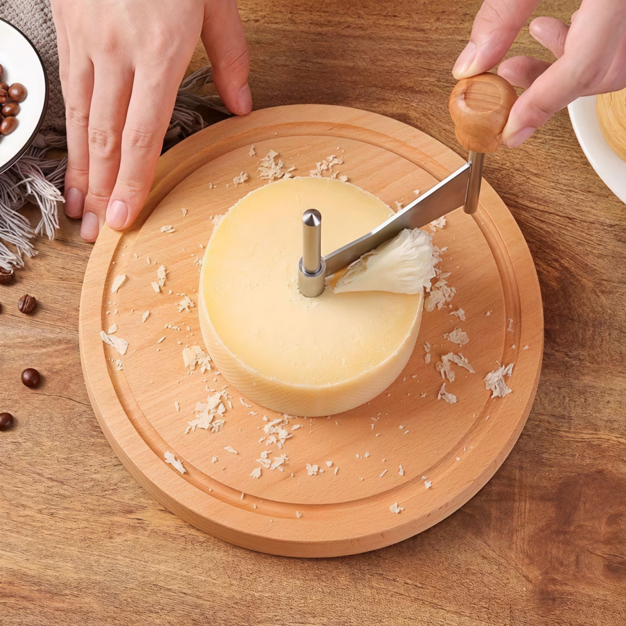 Girolle Cheese & Chocolate Curler